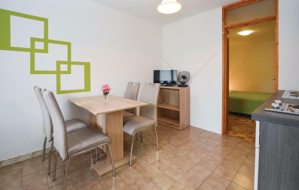Sečovlje Apartmaji In Vinogradnistvo Klobas 아파트 외부 사진